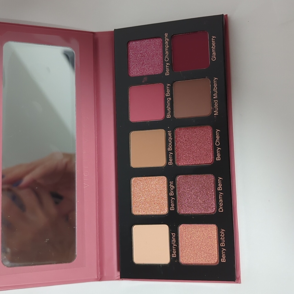 Violet Voss Berries N' Cream Dreams Eyeshadow Pallet New in box